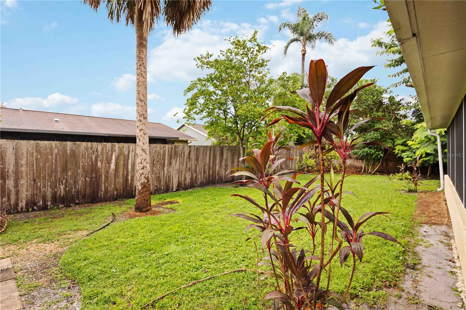 A4664113 Property Photo