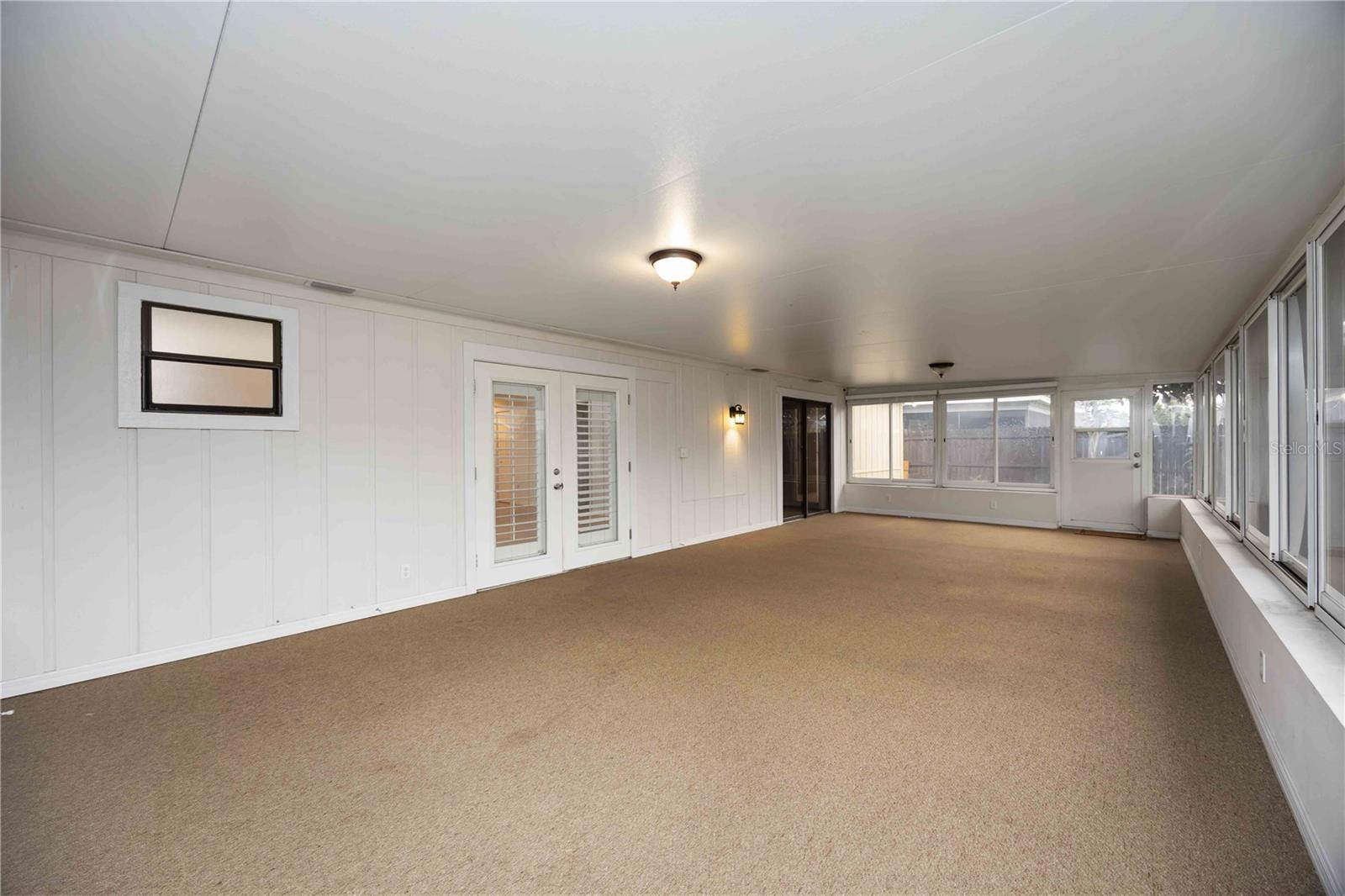 A4664113 Property Photo