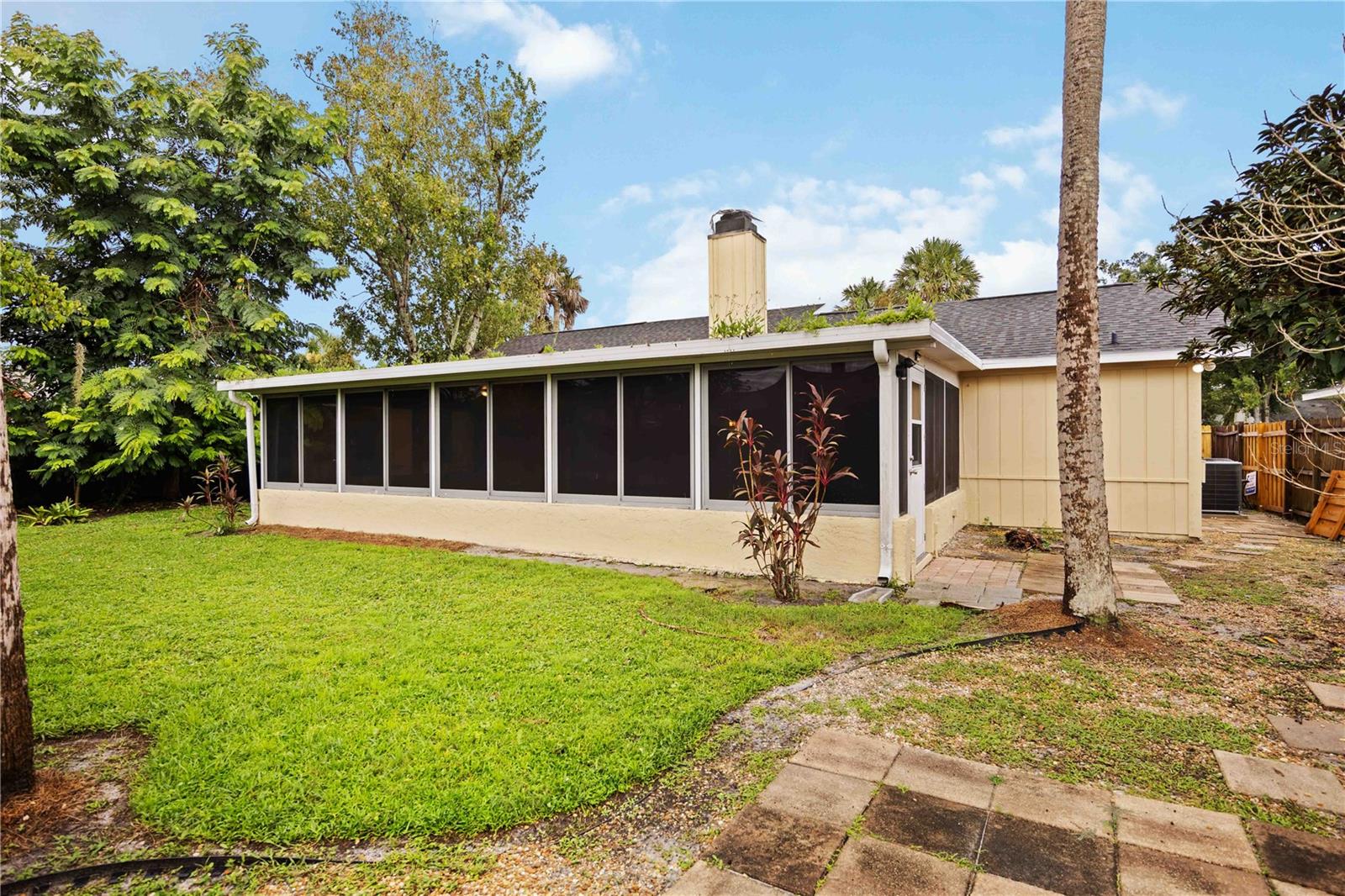 A4664113 Property Photo