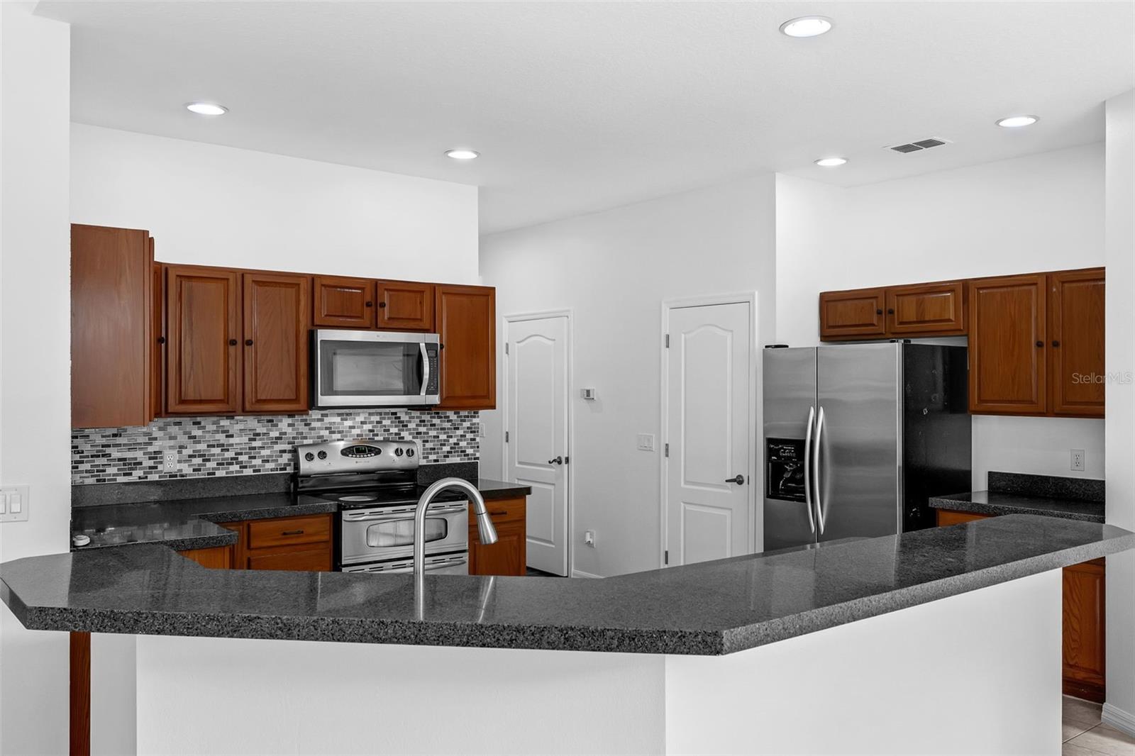 802 KINGSBRIDGE DR, OVIEDO, FL, 32765