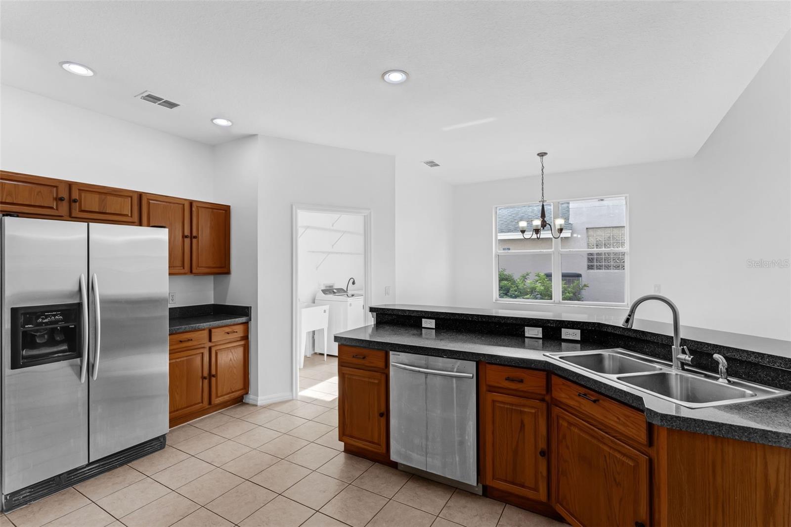 802 KINGSBRIDGE DR, OVIEDO, FL, 32765