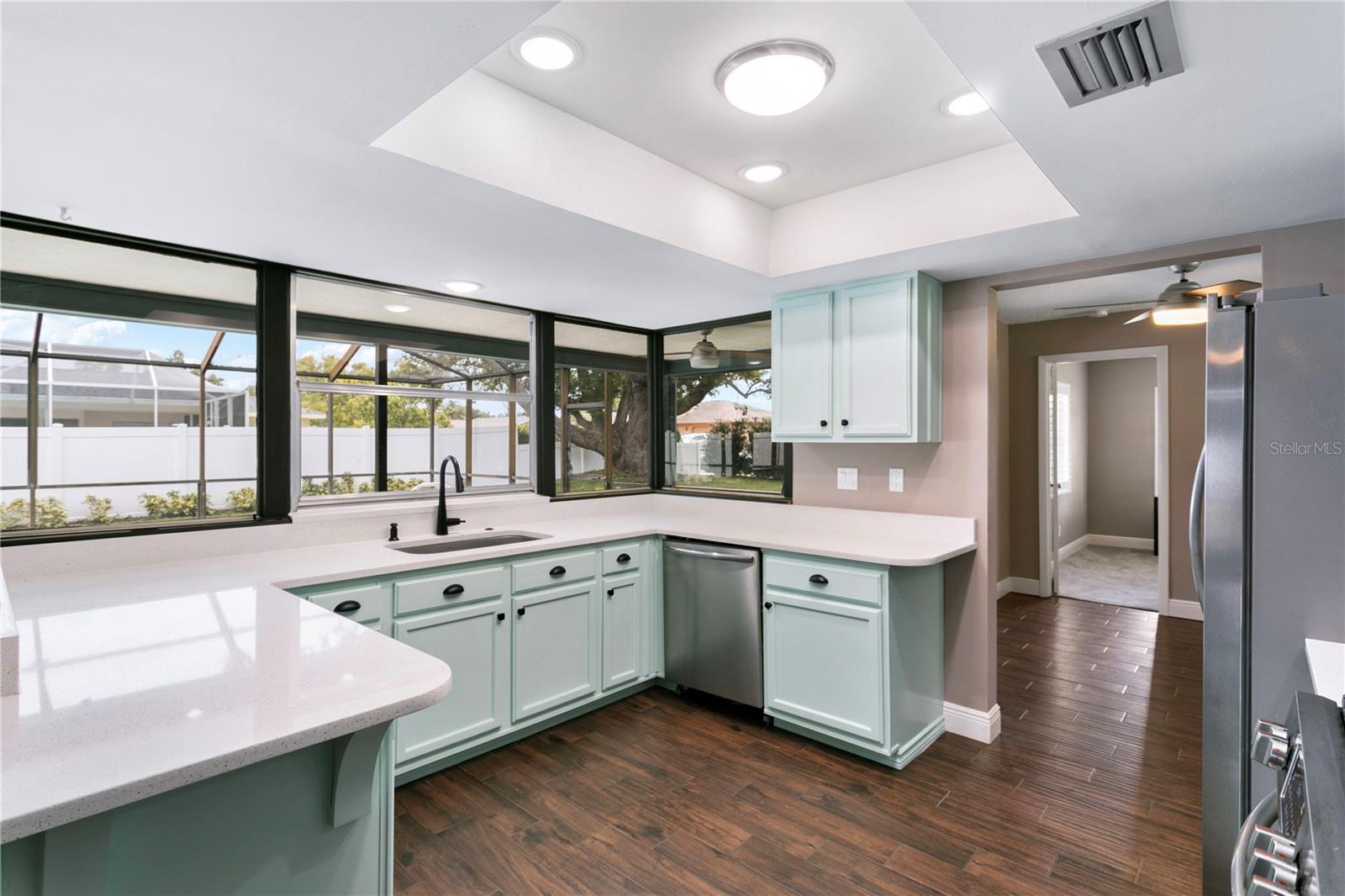 2813 MEADOW WOOD DR, CLEARWATER, FL, 33761