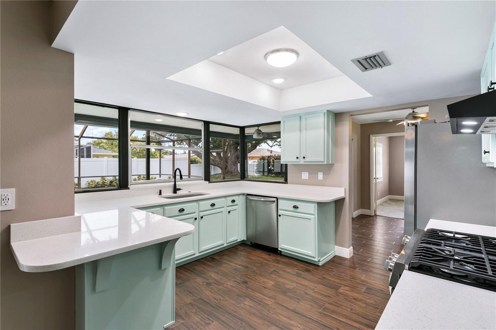 2813 MEADOW WOOD DR, CLEARWATER, FL, 33761