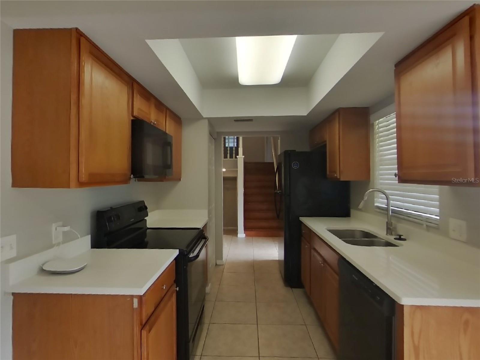 1010 ROCHELLE LN, VALRICO, FL, 33594