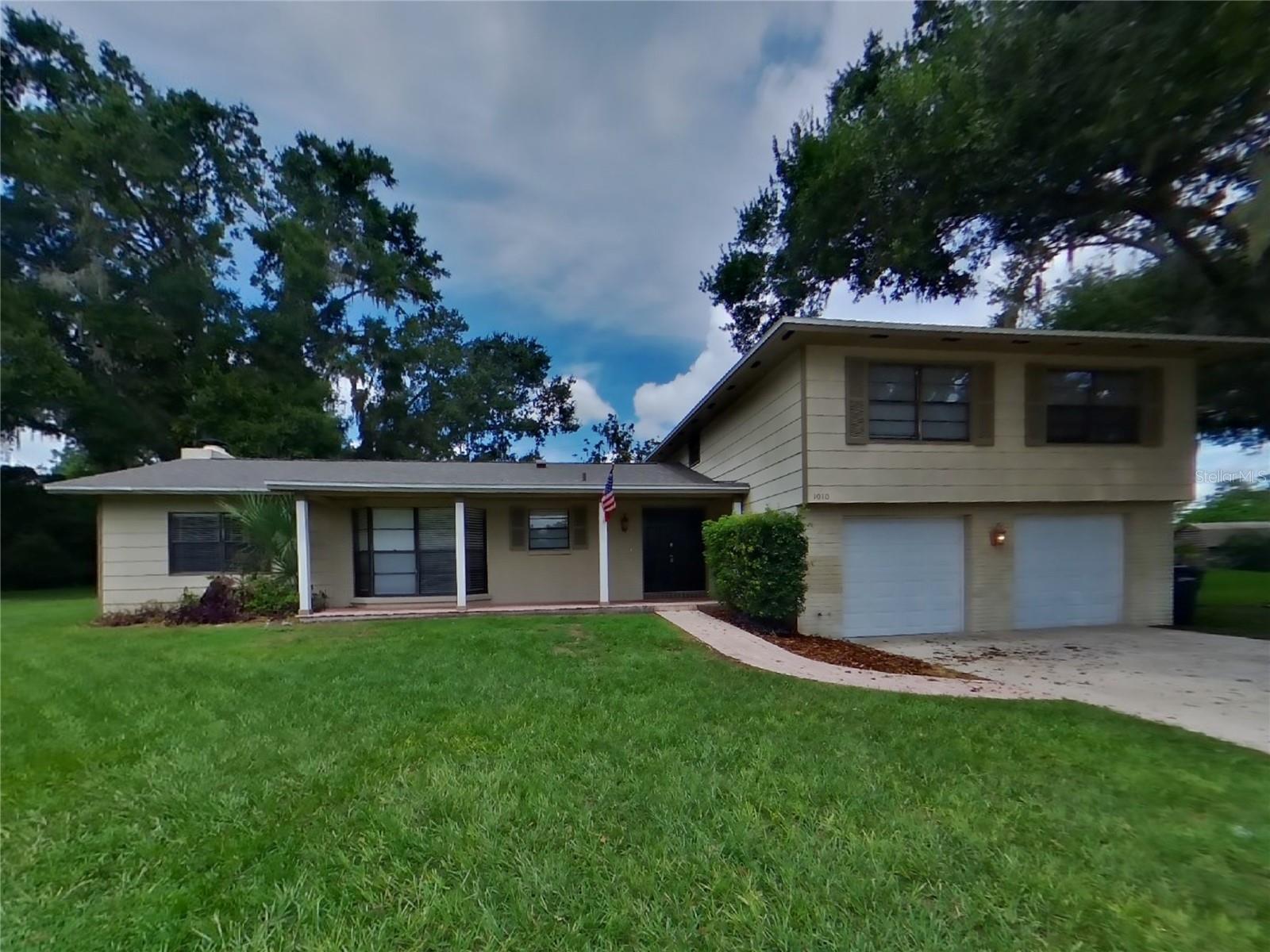 1010 ROCHELLE LN, VALRICO, FL, 33594