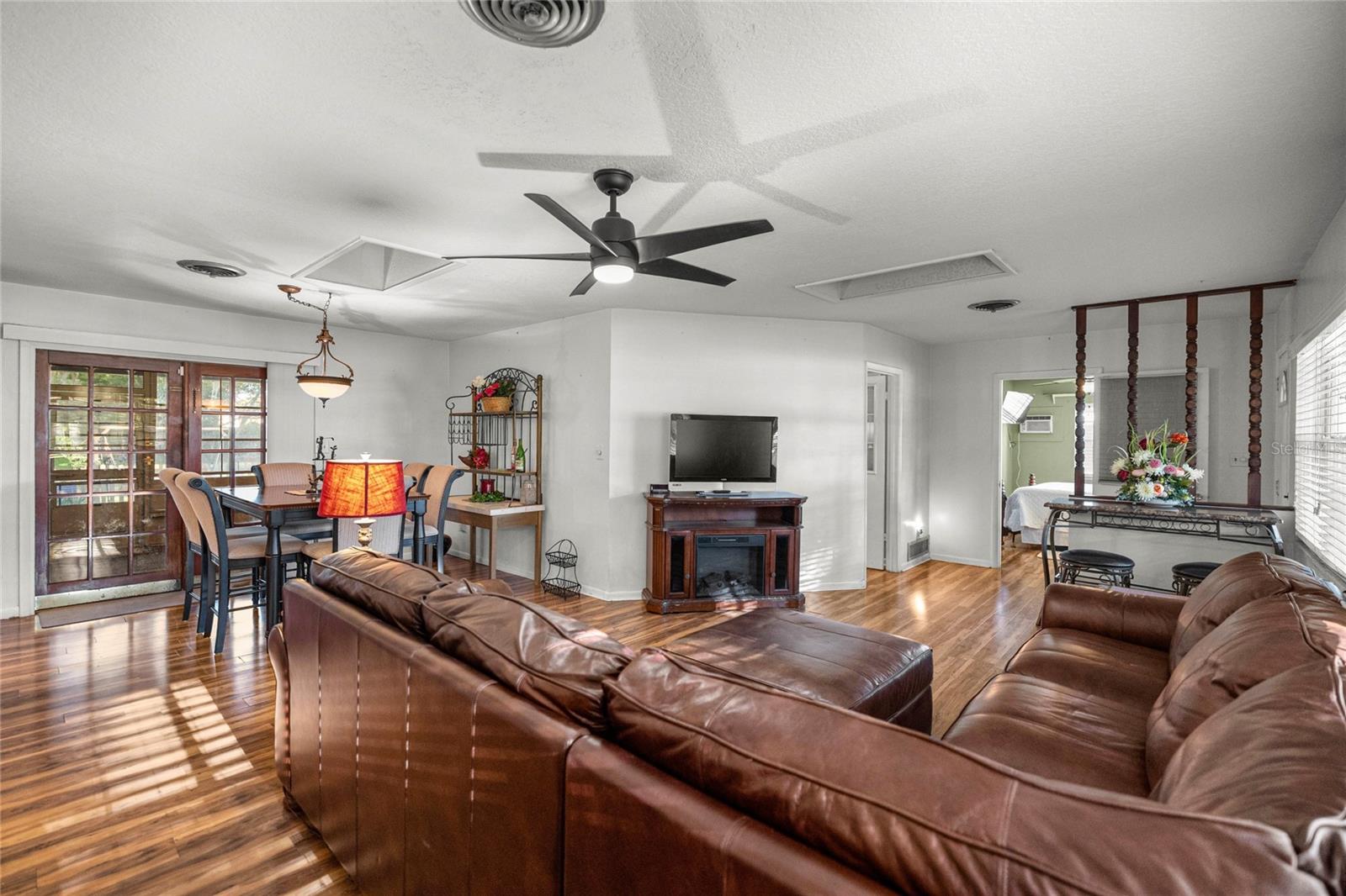 10376 SE 43RD CT, BELLEVIEW, FL, 34420