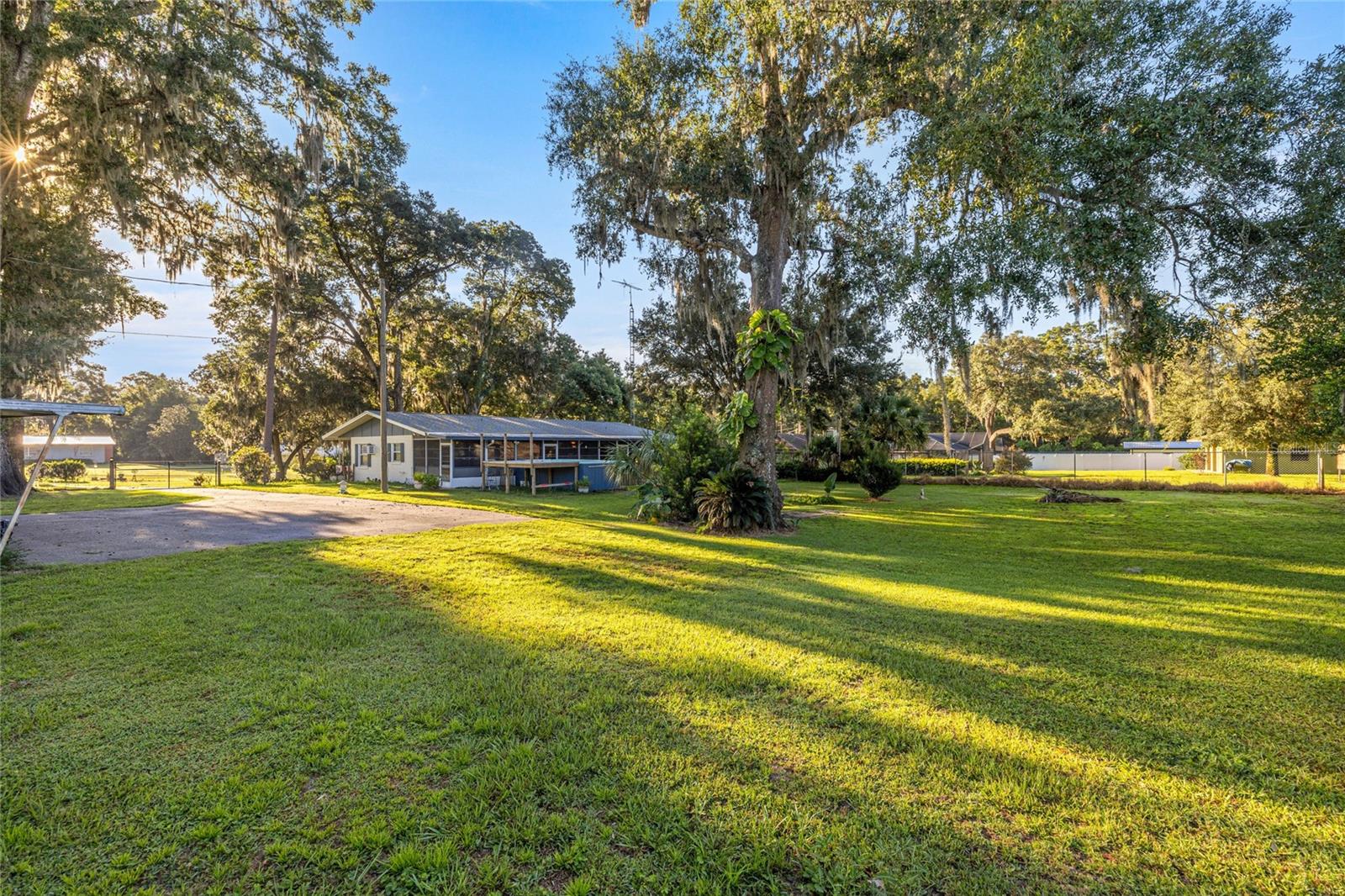 10376 SE 43RD CT, BELLEVIEW, FL, 34420