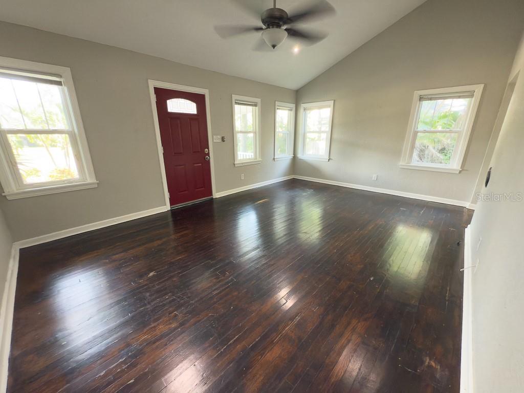 2434 9TH AVE N, ST PETERSBURG, FL, 33713