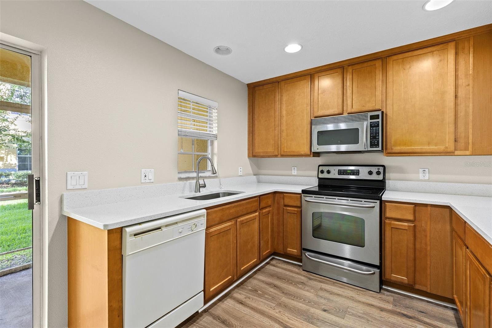 6250 MAISIE RD, ZEPHYRHILLS, FL, 33542