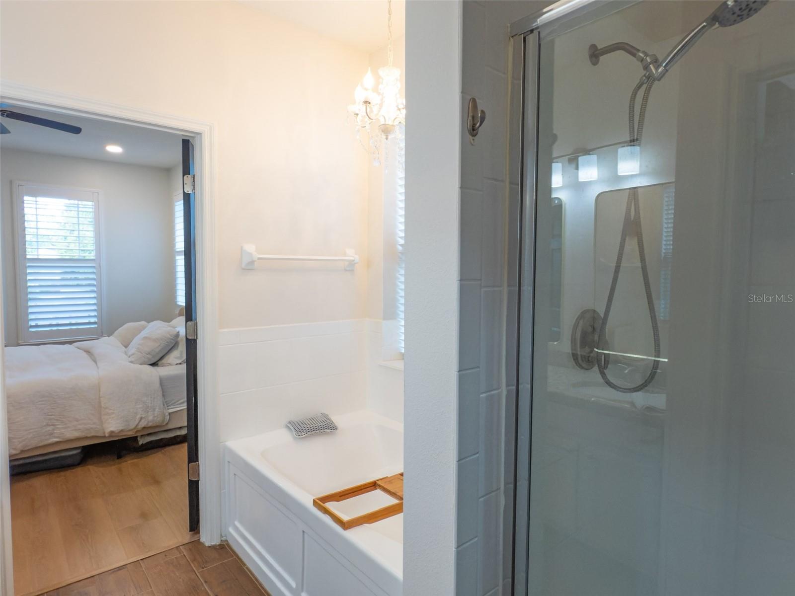 1526 ALMOND AVE, ORLANDO, FL, 32814