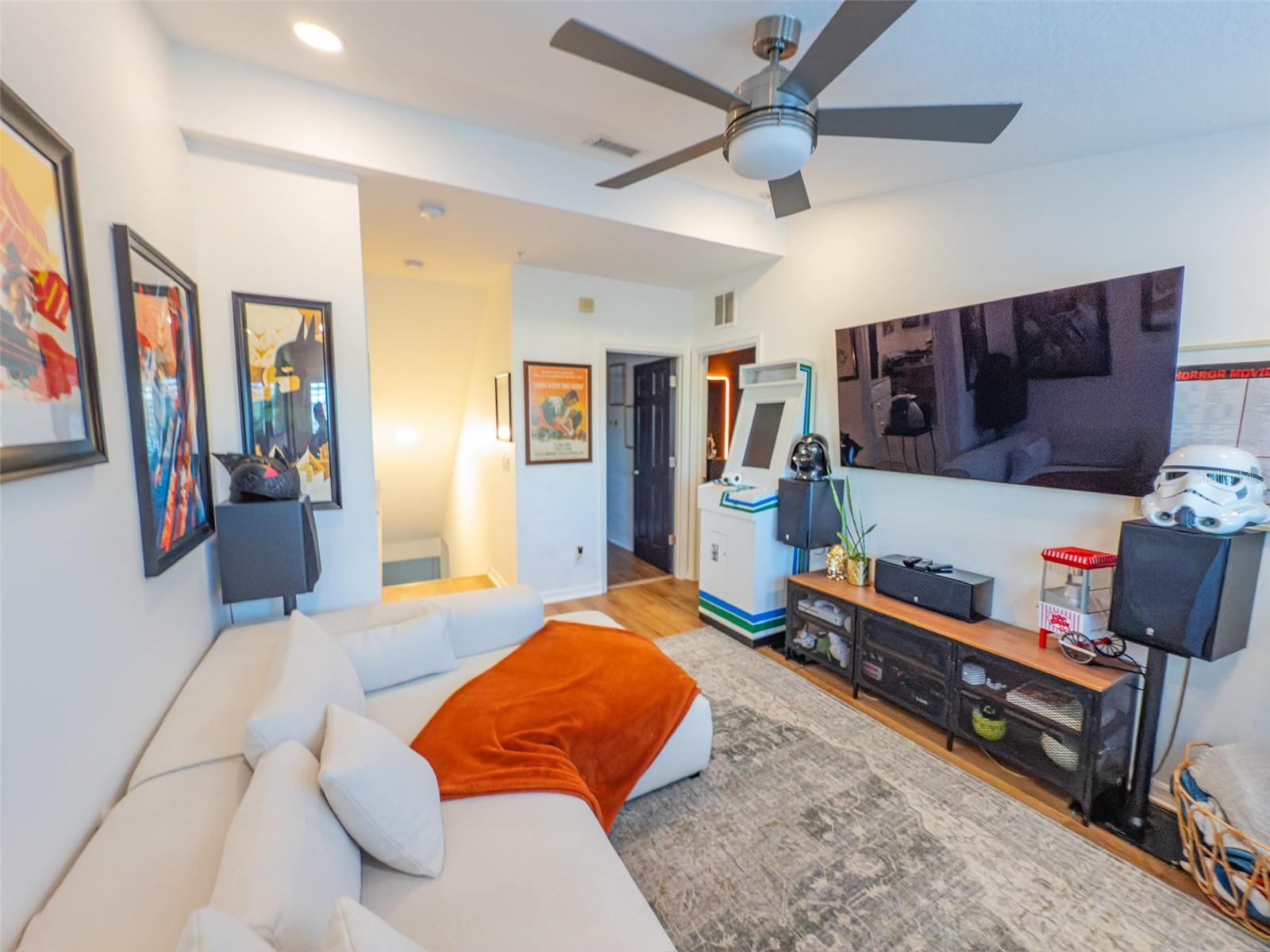 1526 ALMOND AVE, ORLANDO, FL, 32814