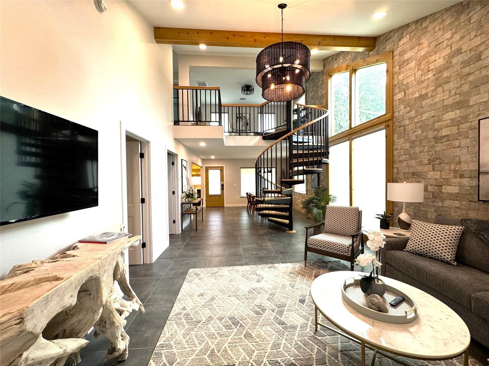 419 N APOPKA AVE, INVERNESS, FL, 34450