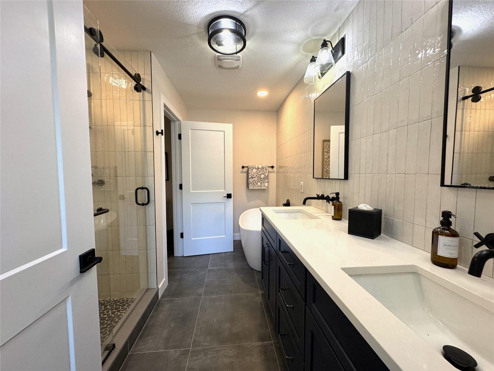 419 N APOPKA AVE, INVERNESS, FL, 34450