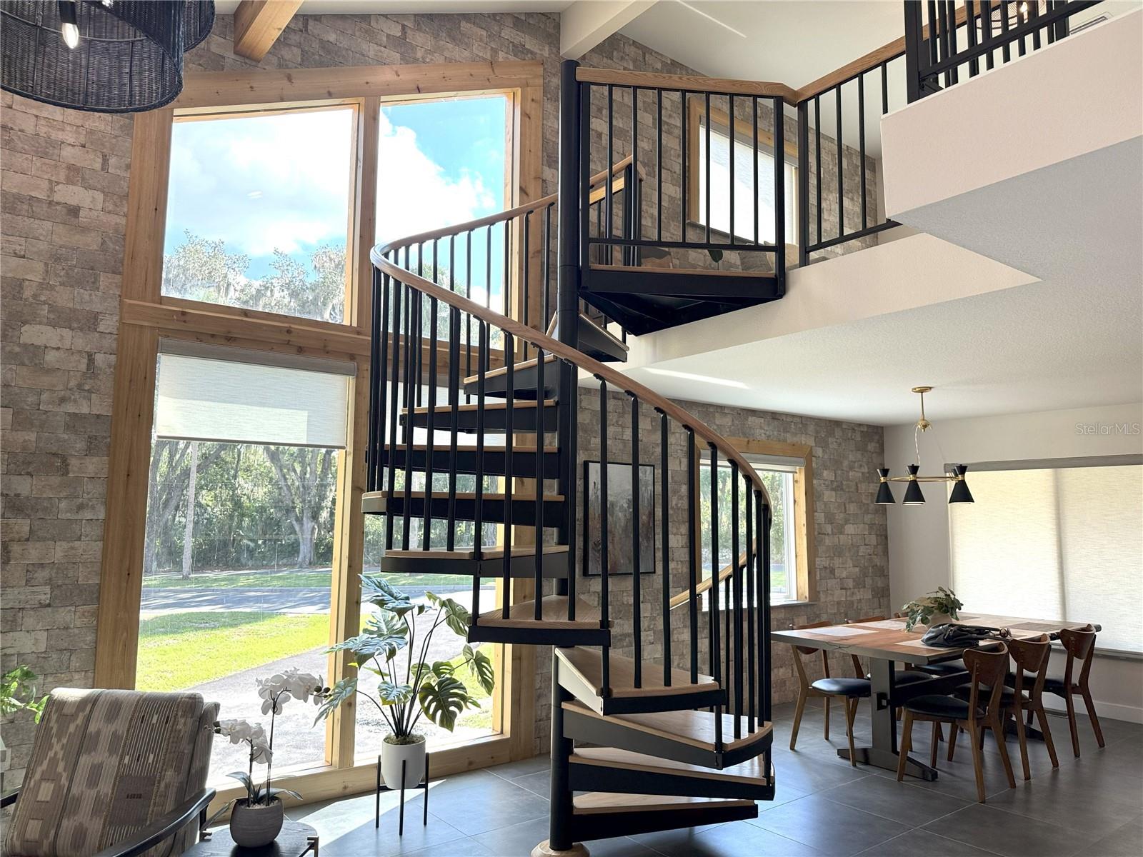 419 N APOPKA AVE, INVERNESS, FL, 34450