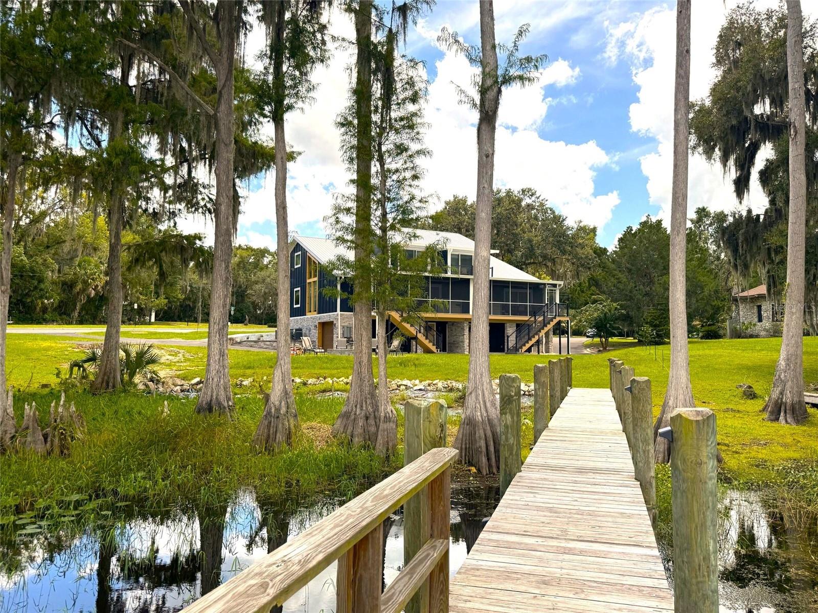 419 N APOPKA AVE, INVERNESS, FL, 34450