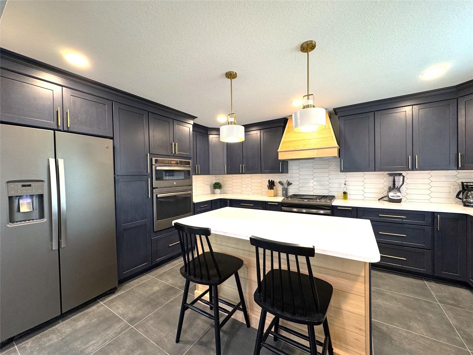 419 N APOPKA AVE, INVERNESS, FL, 34450