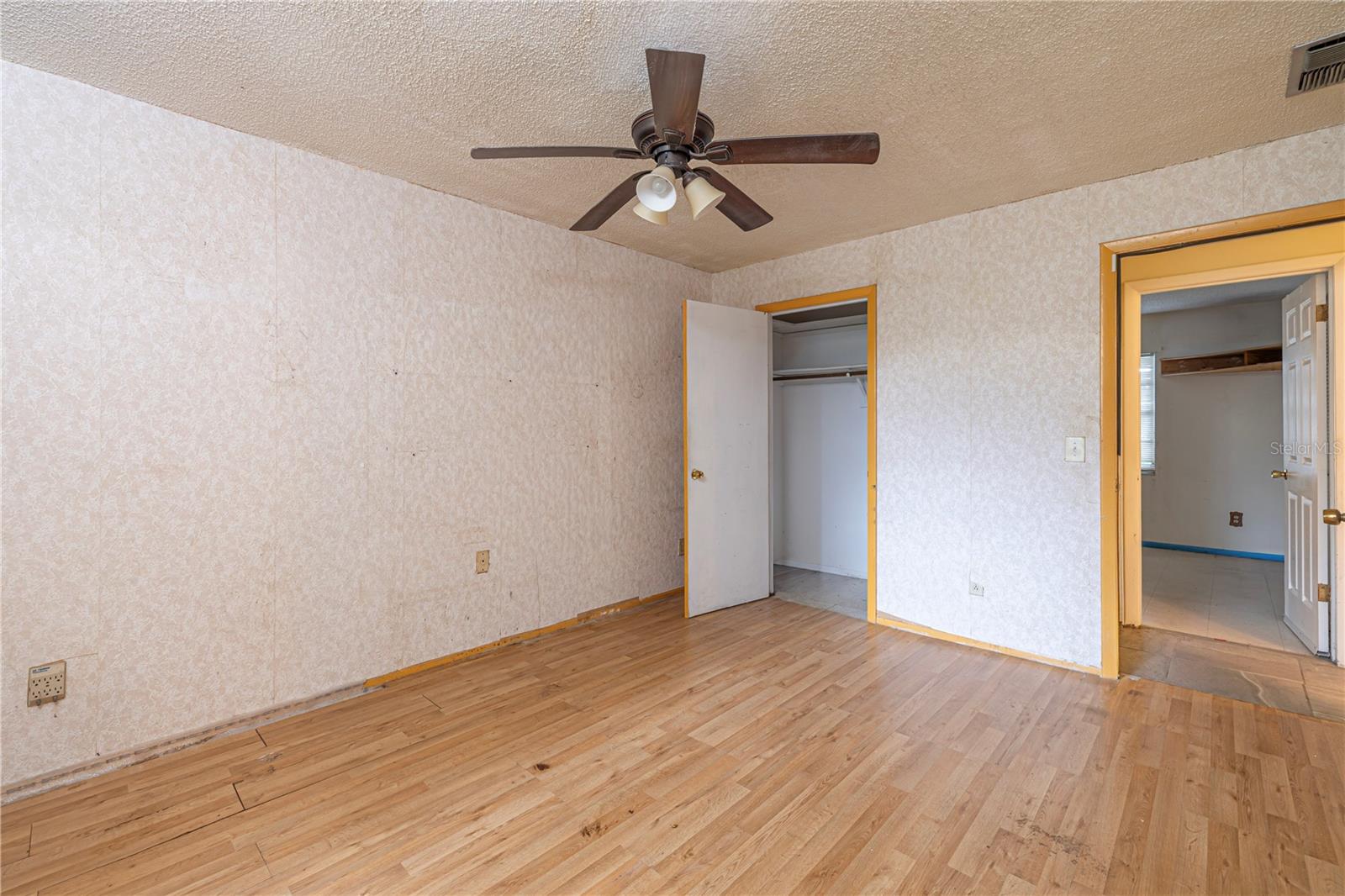 330 MONTANA AVE, ST CLOUD, FL, 34769