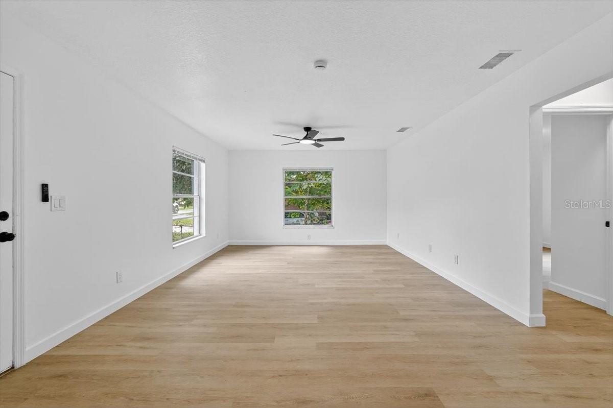 3104 ORIENT RD, TAMPA, FL, 33619