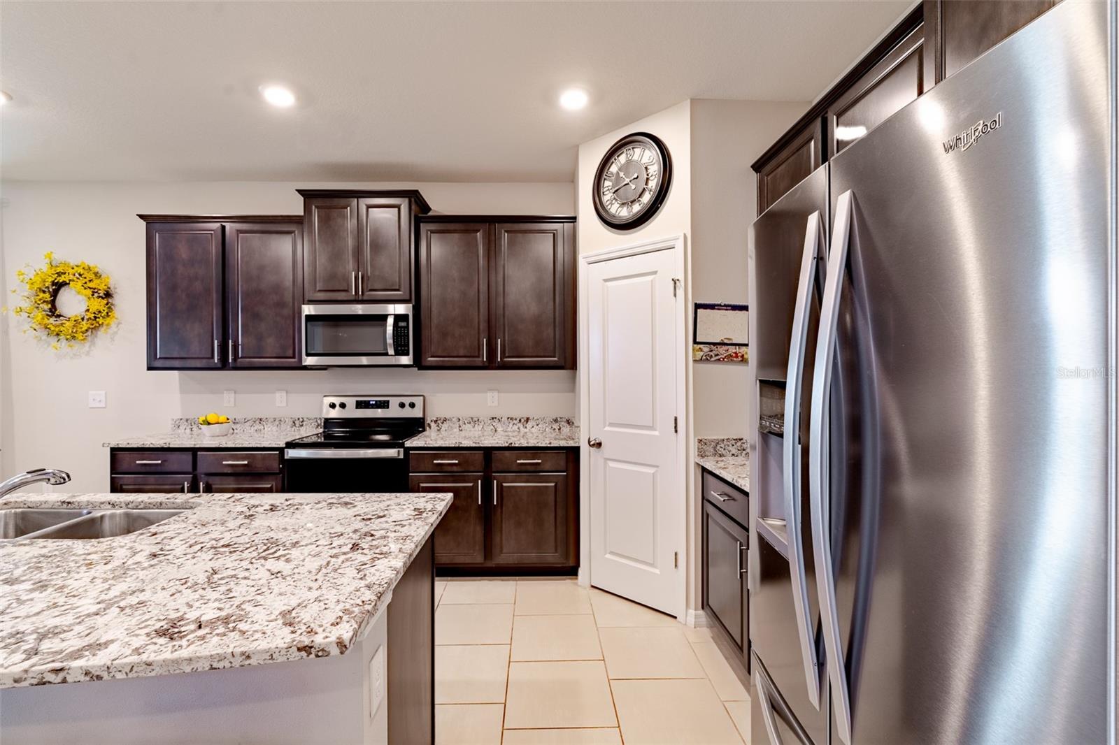 10889 TALLY FAWN LOOP, SAN ANTONIO, FL, 33576