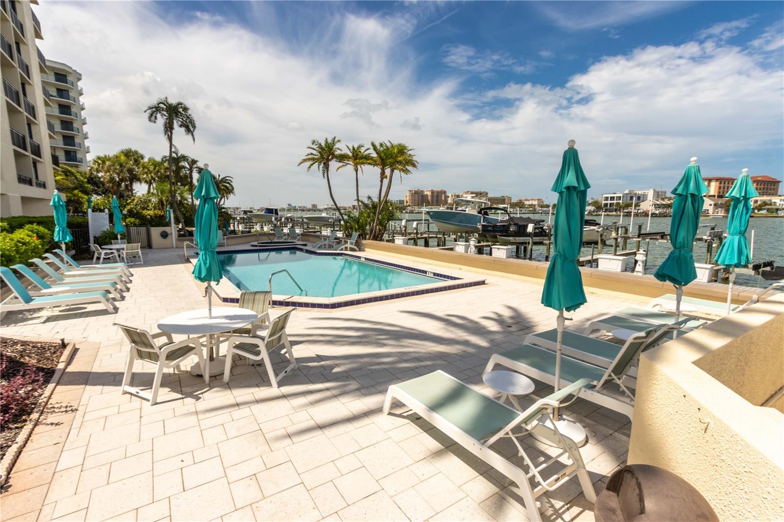 690 ISLAND WAY #1005, CLEARWATER BEACH, FL, 33767