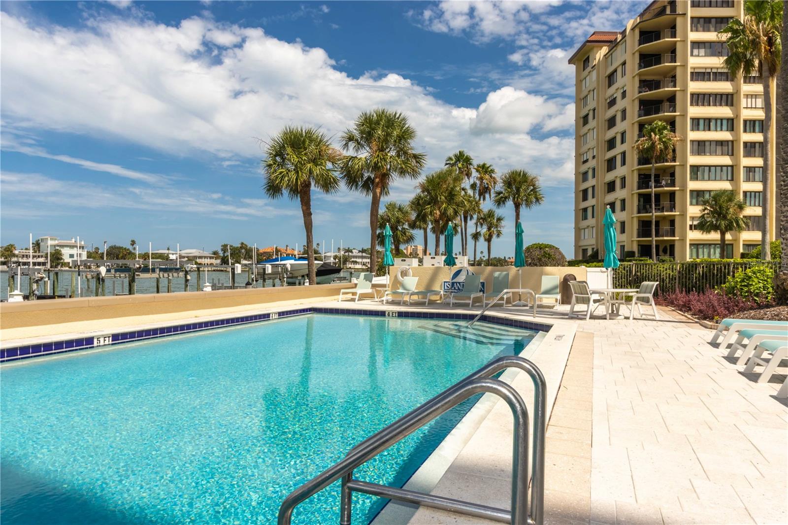 690 ISLAND WAY #1005, CLEARWATER BEACH, FL, 33767