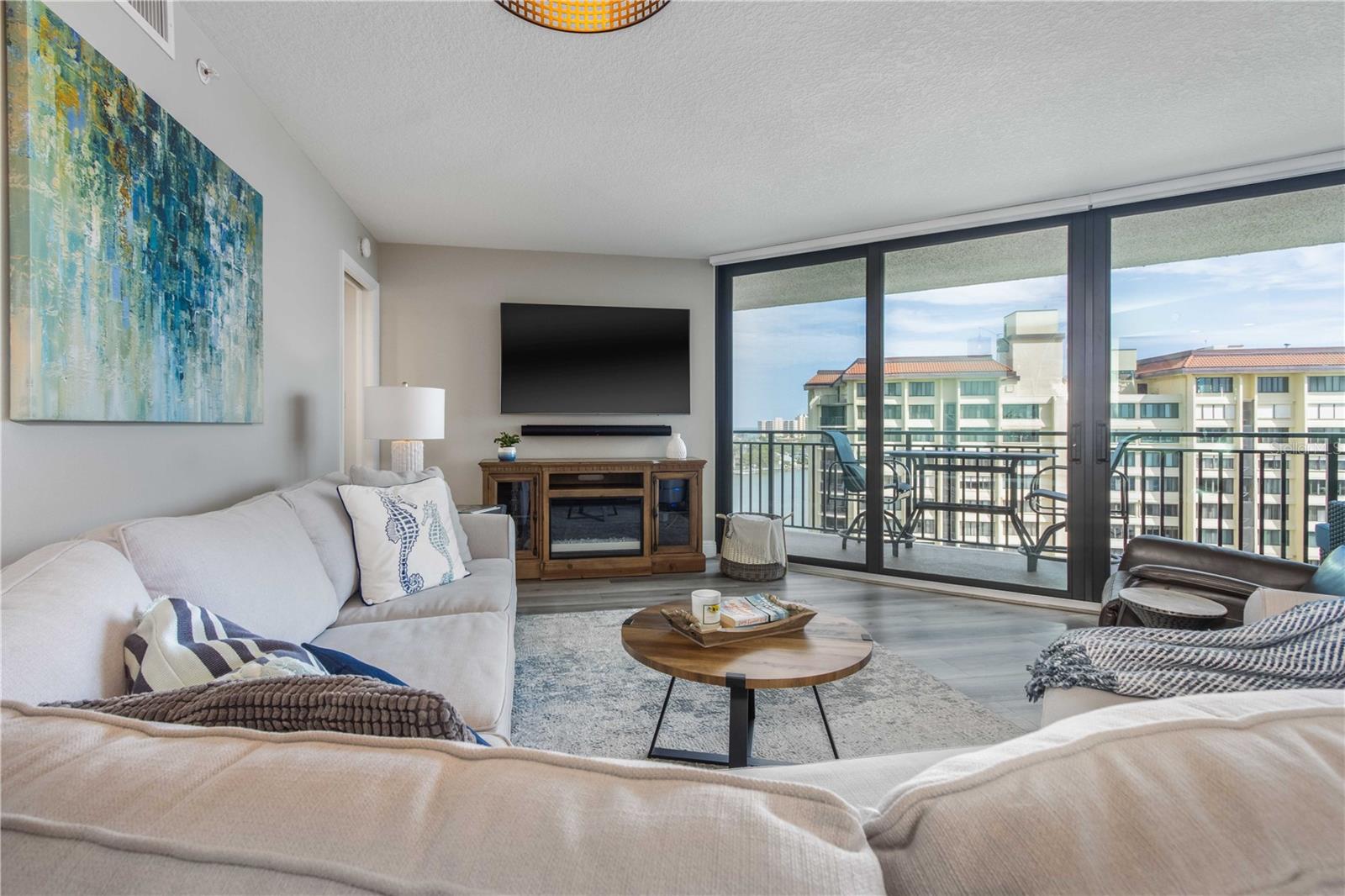 690 ISLAND WAY #1005, CLEARWATER BEACH, FL, 33767