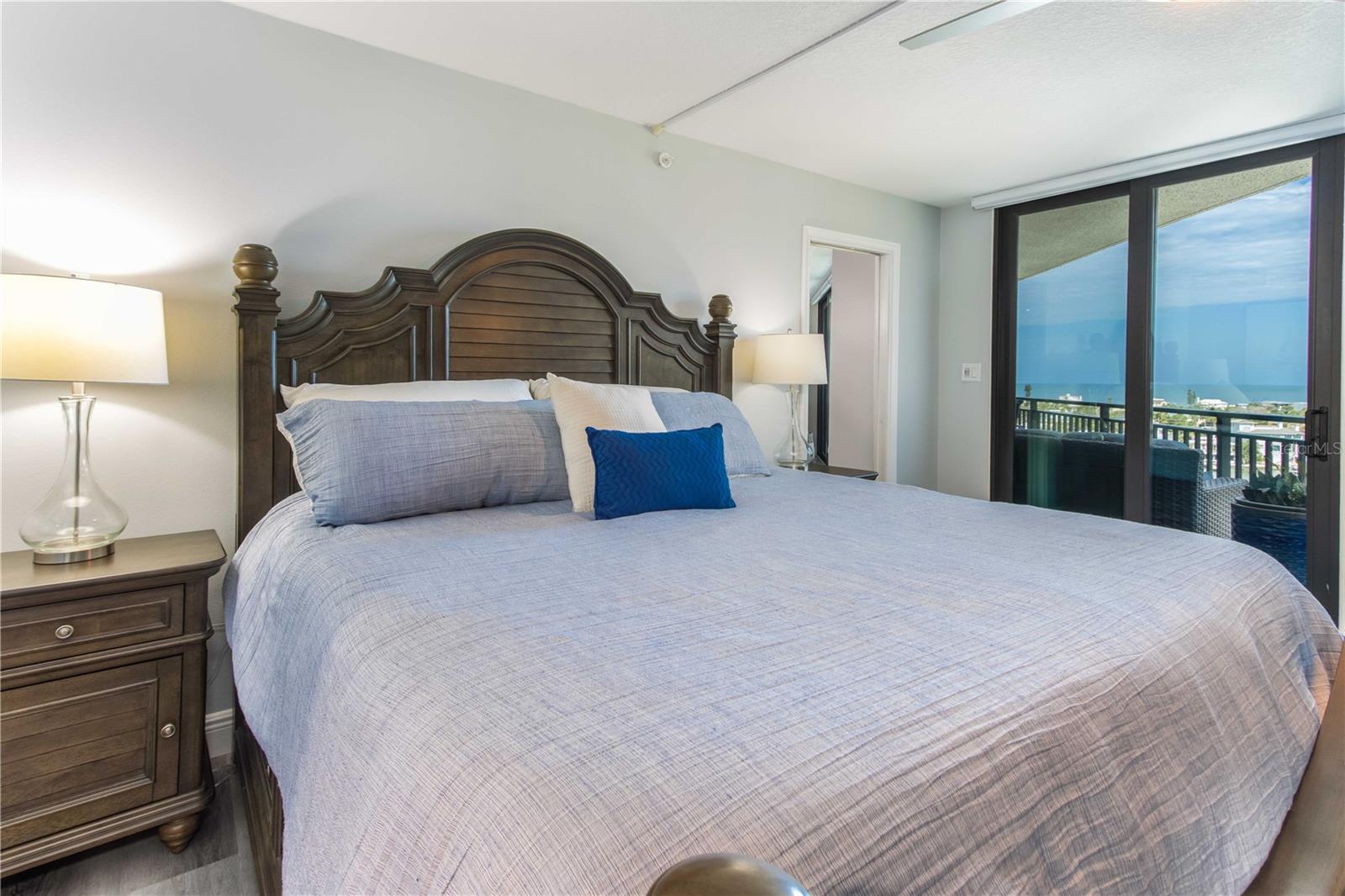 690 ISLAND WAY #1005, CLEARWATER BEACH, FL, 33767