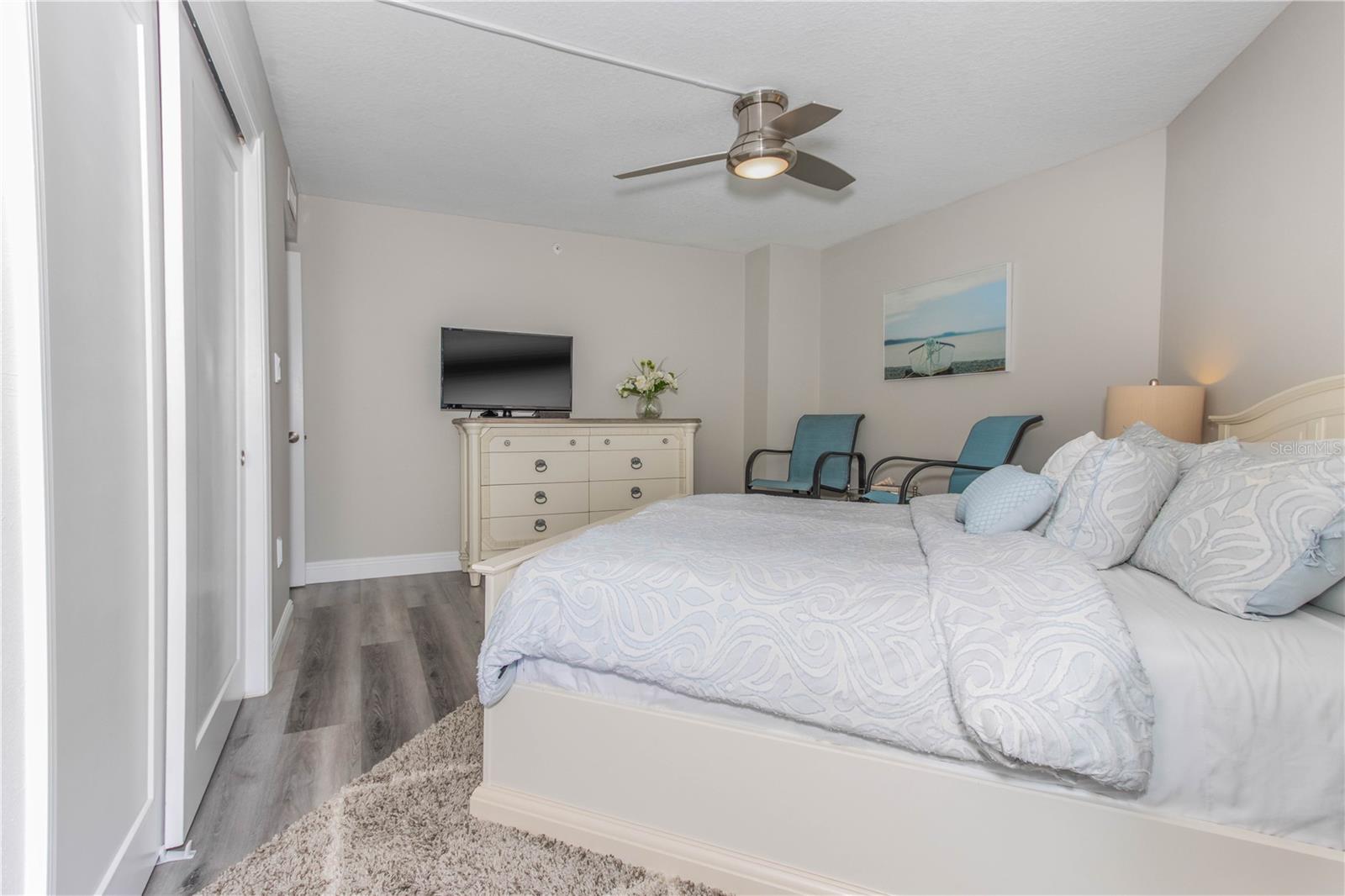 690 ISLAND WAY #1005, CLEARWATER BEACH, FL, 33767