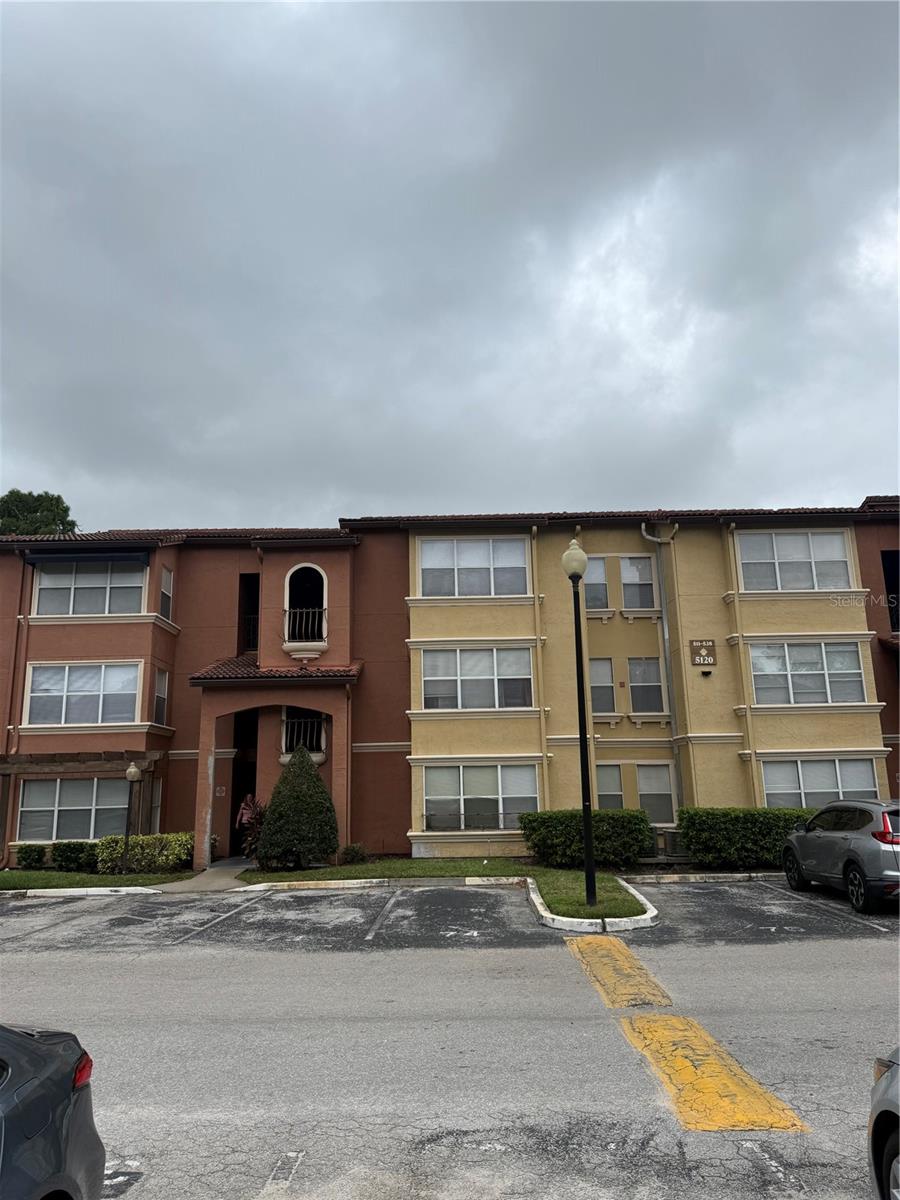 5120 CONROY RD #22, ORLANDO, FL, 32811
