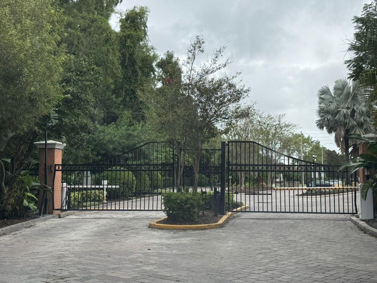 5120 CONROY RD #22, ORLANDO, FL, 32811