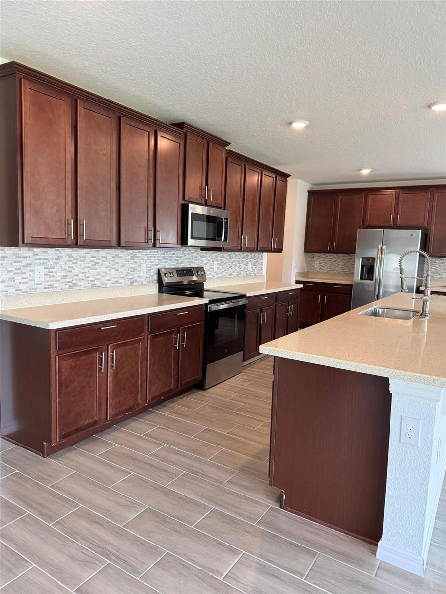 545 OGELTHORPE DR, DAVENPORT, FL, 33897