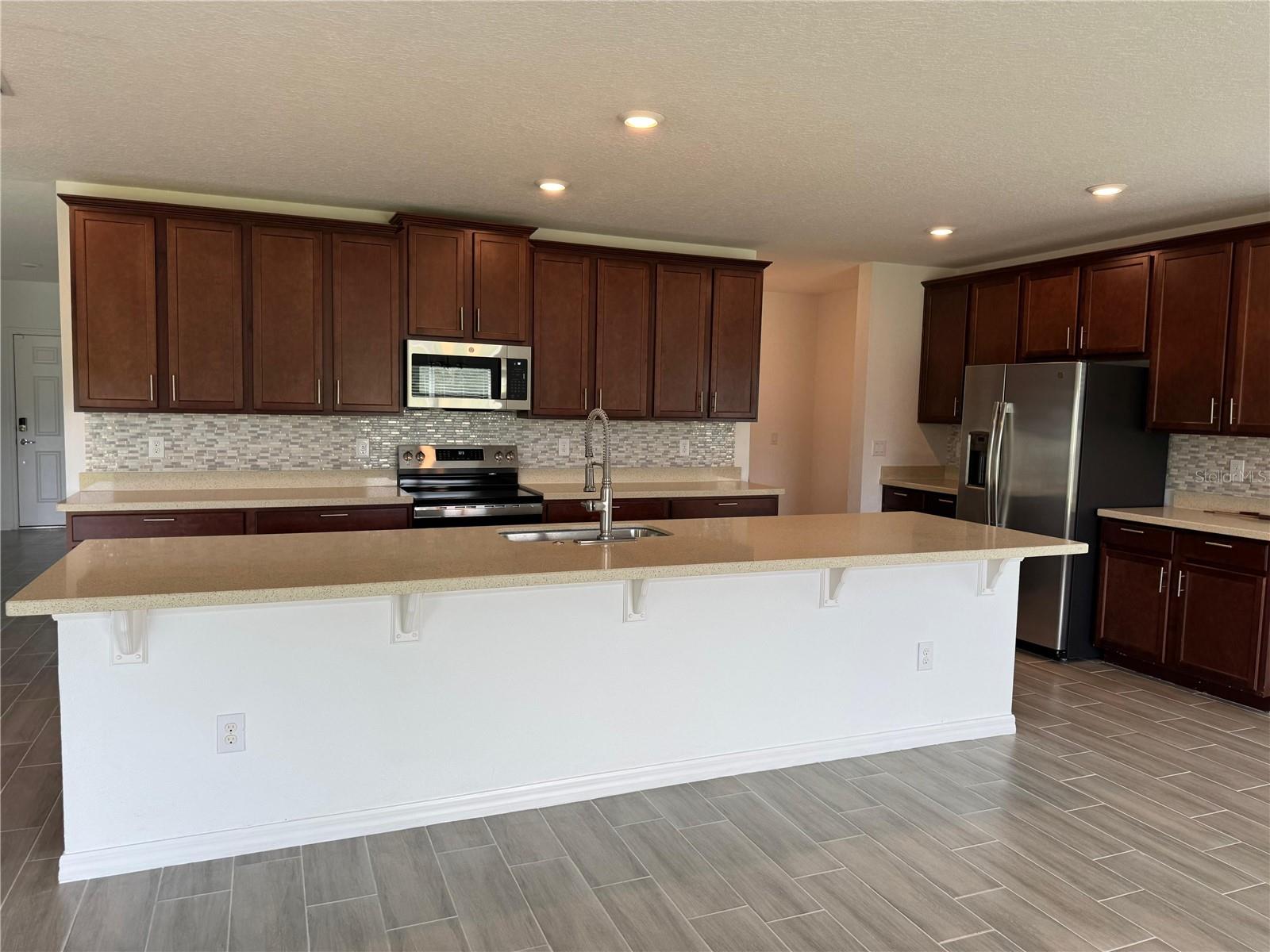 545 OGELTHORPE DR, DAVENPORT, FL, 33897