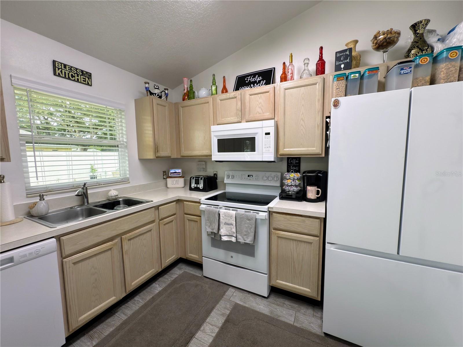 408 RAYMOND ST, MINNEOLA, FL, 34715