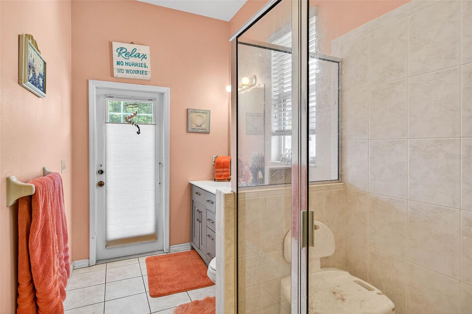 7911 PINE LANDS DR, WESLEY CHAPEL, FL, 33544