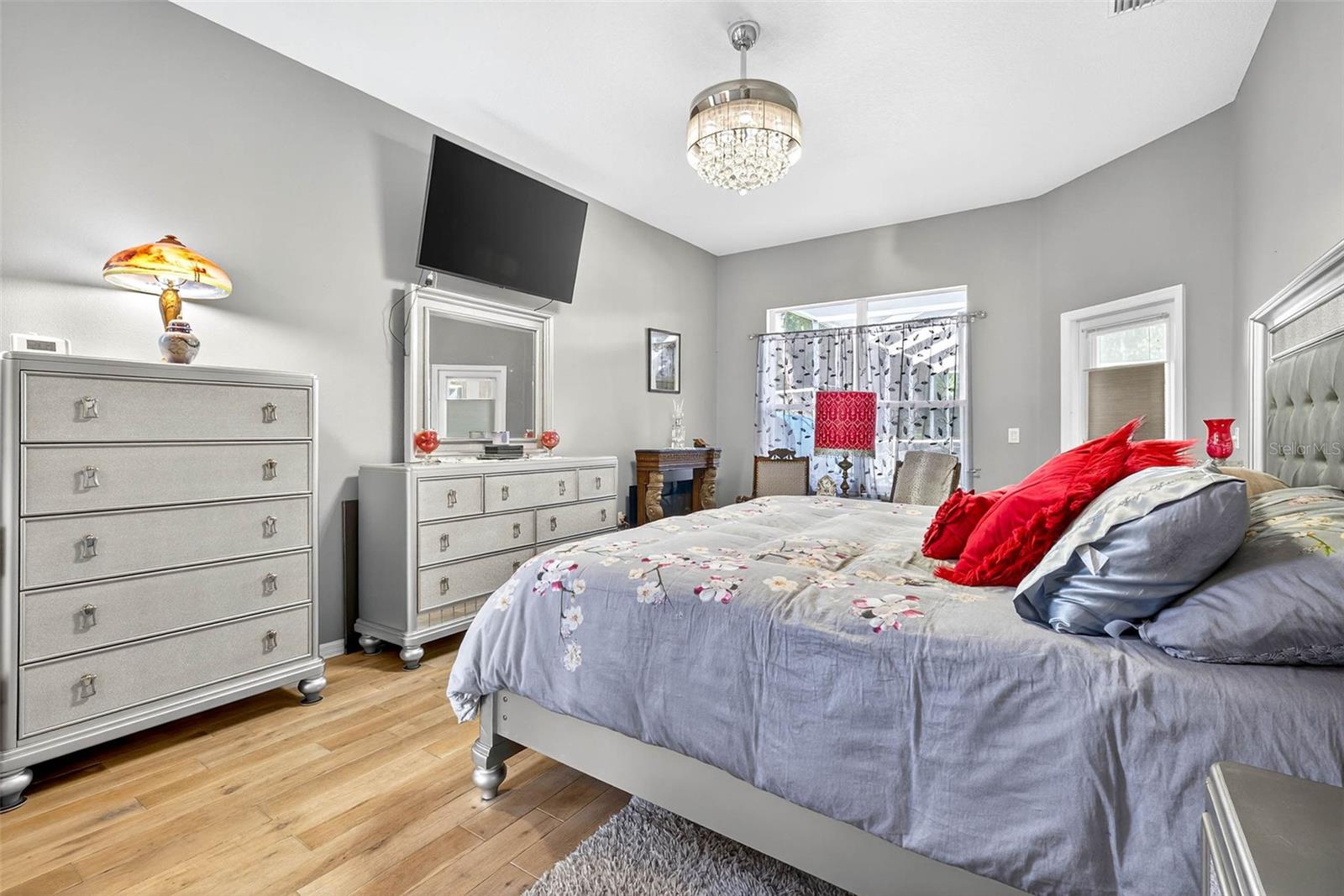 7911 PINE LANDS DR, WESLEY CHAPEL, FL, 33544