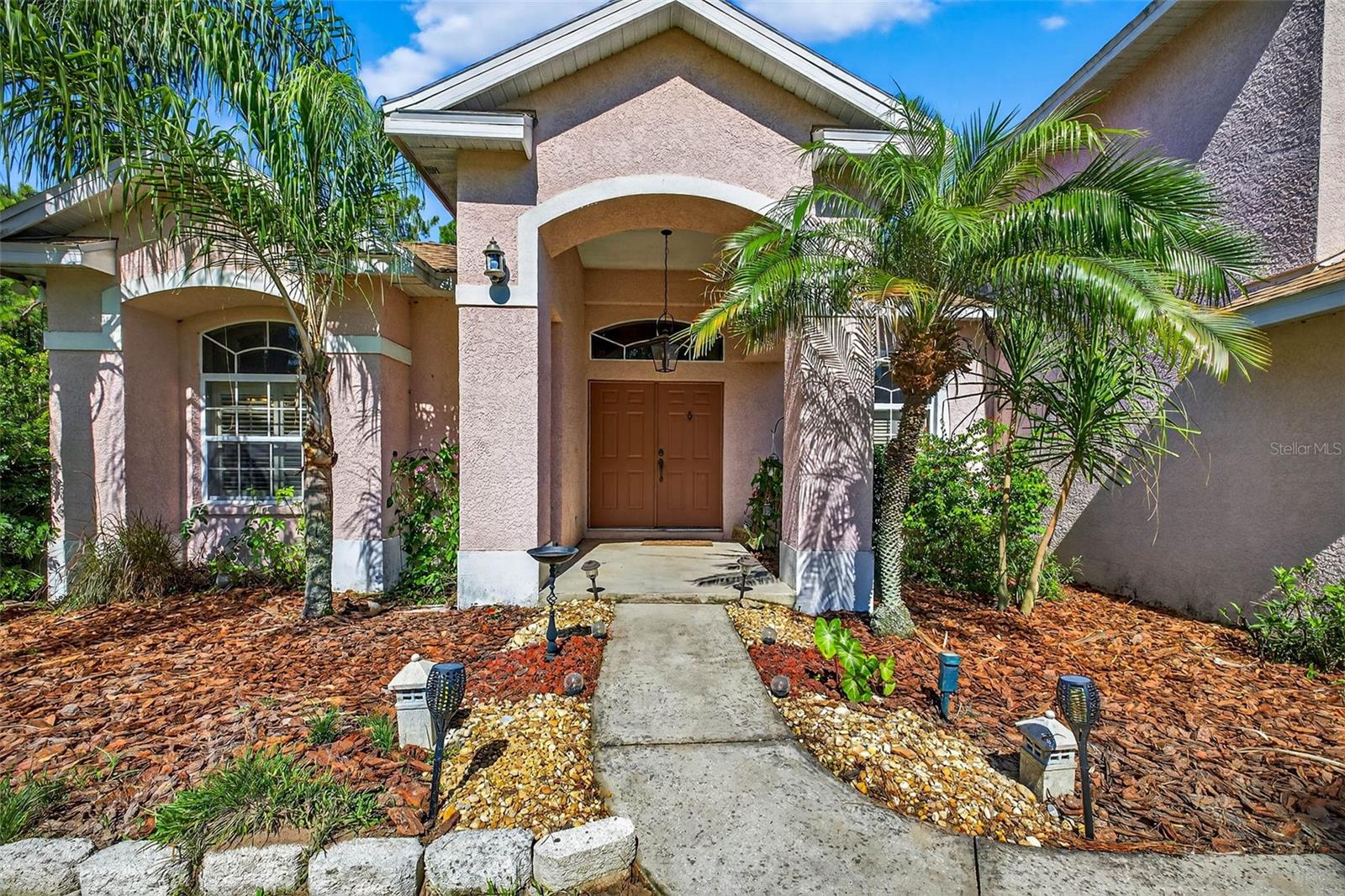 7911 PINE LANDS DR, WESLEY CHAPEL, FL, 33544