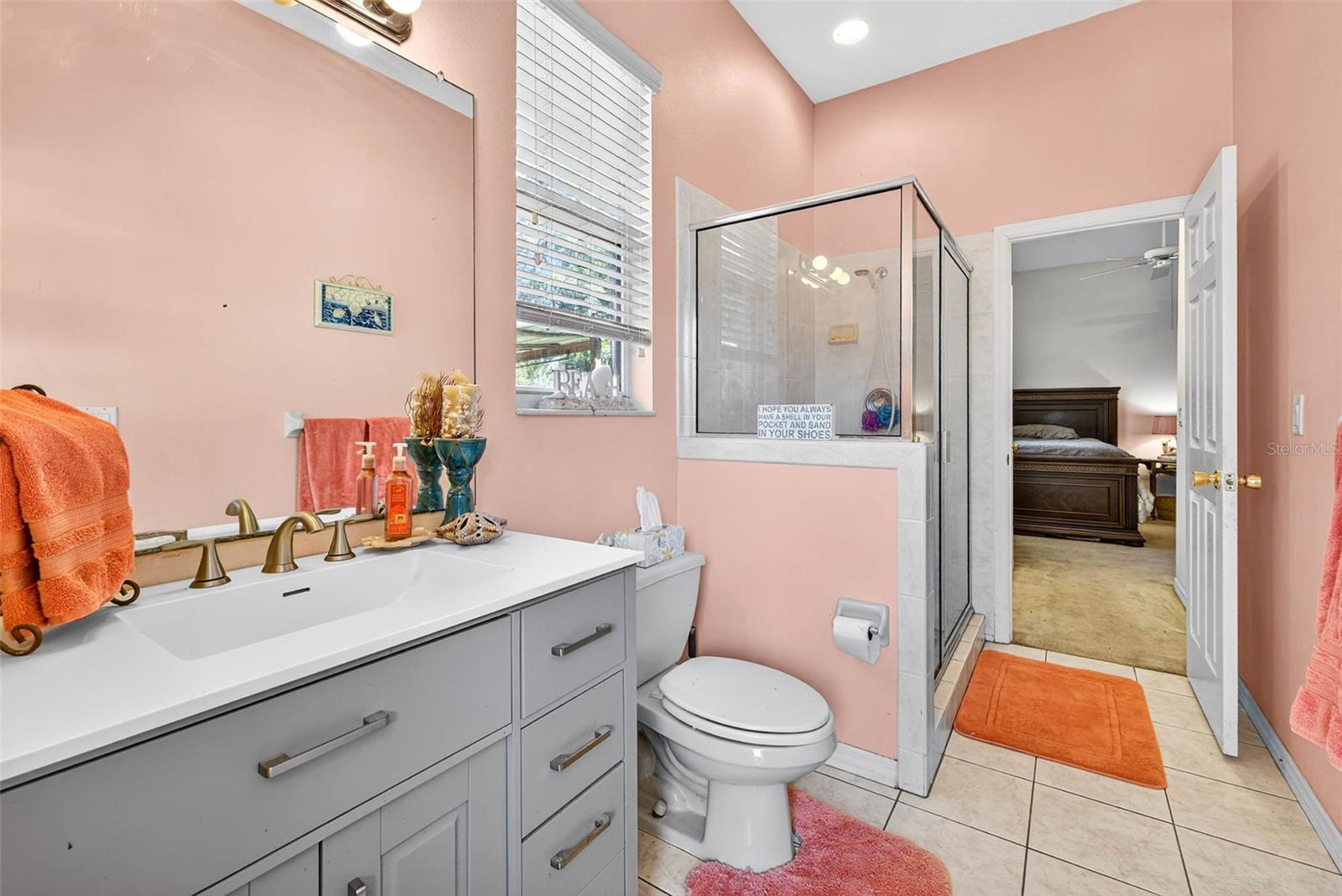 7911 PINE LANDS DR, WESLEY CHAPEL, FL, 33544