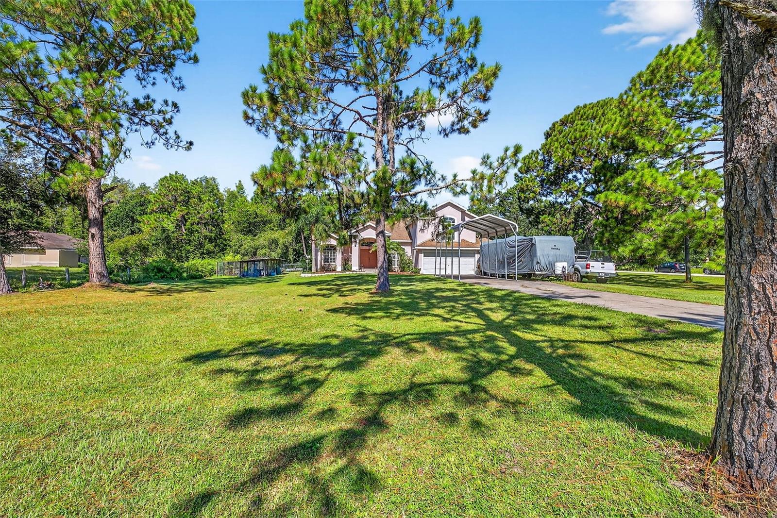 7911 PINE LANDS DR, WESLEY CHAPEL, FL, 33544