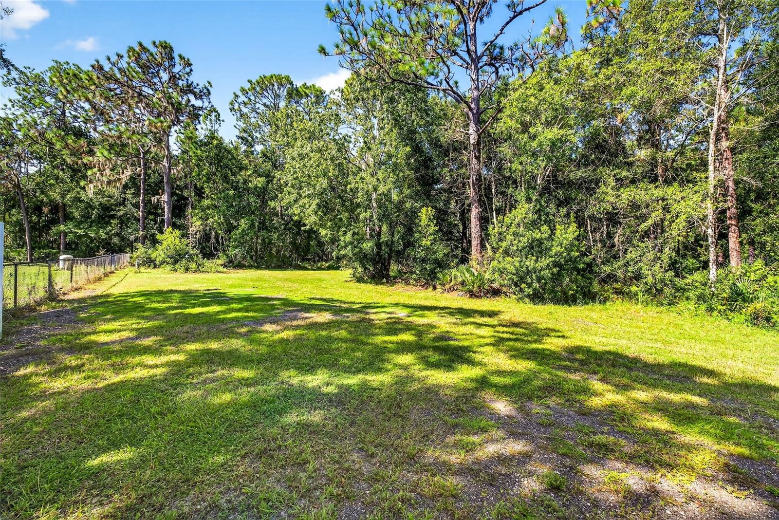 7911 PINE LANDS DR, WESLEY CHAPEL, FL, 33544