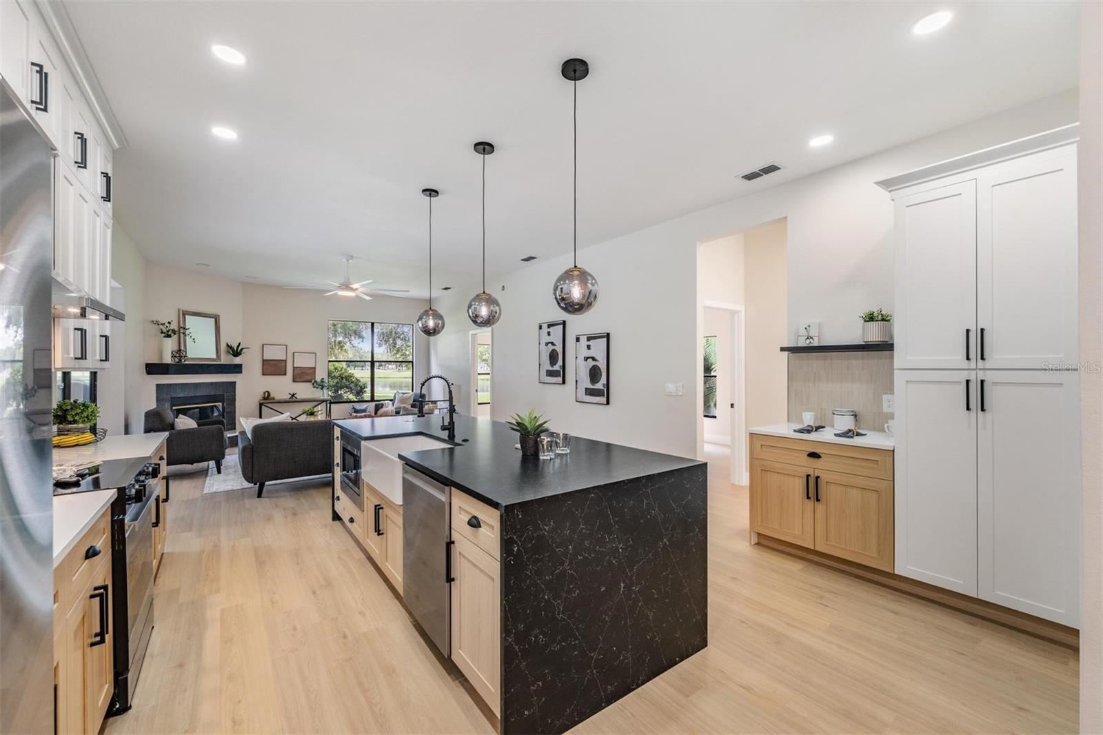 11209 POCKET BROOK DR, TAMPA, FL, 33635