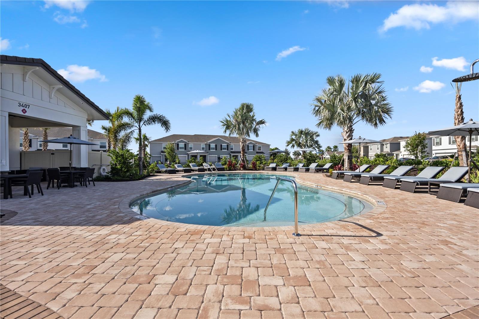 3307 HILLTOP CIR, BRADENTON, FL, 34211