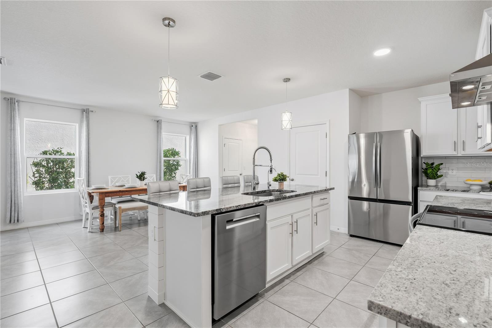 3307 HILLTOP CIR, BRADENTON, FL, 34211