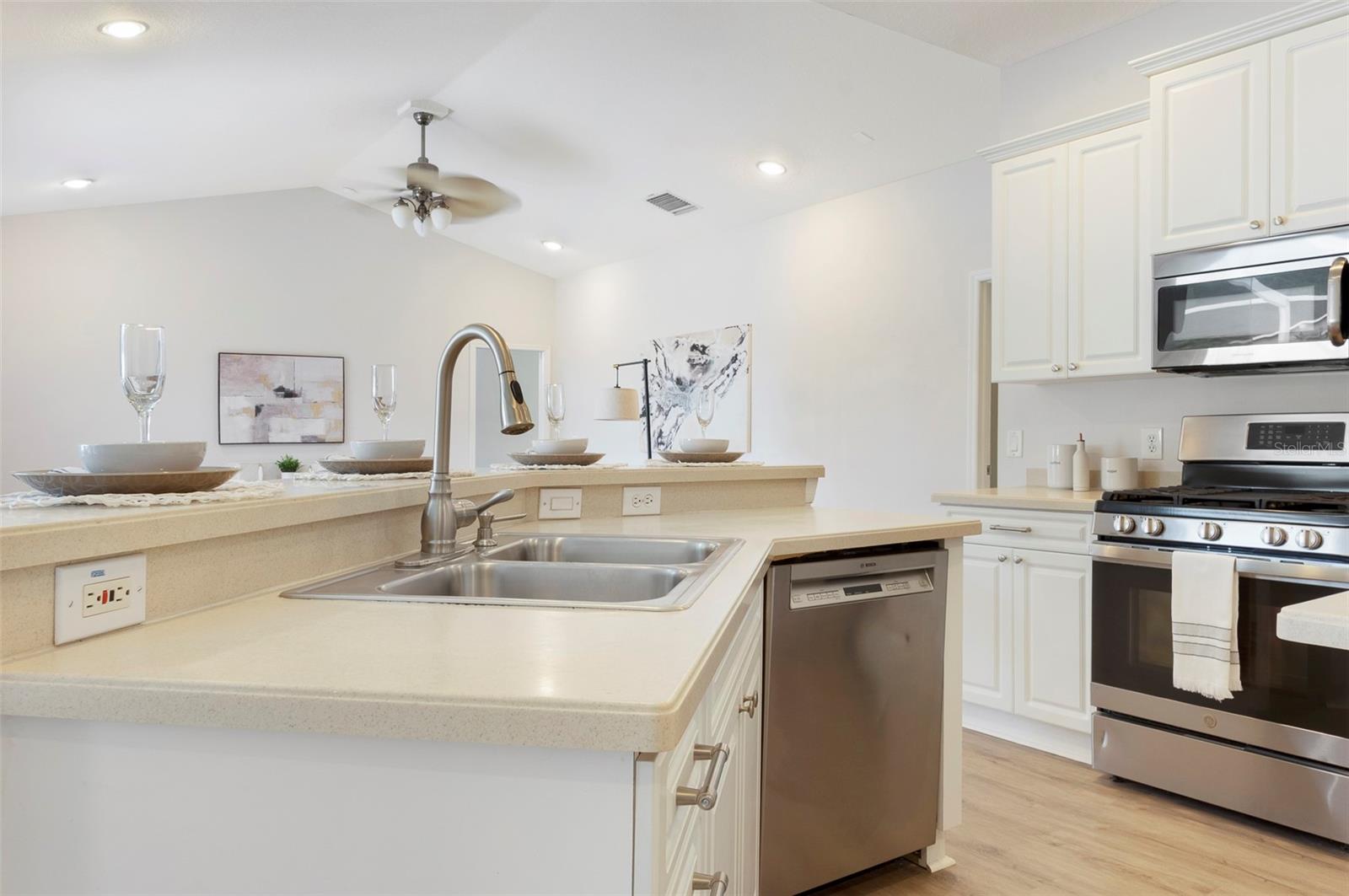 14712 CORAL BERRY DR, TAMPA, FL, 33626