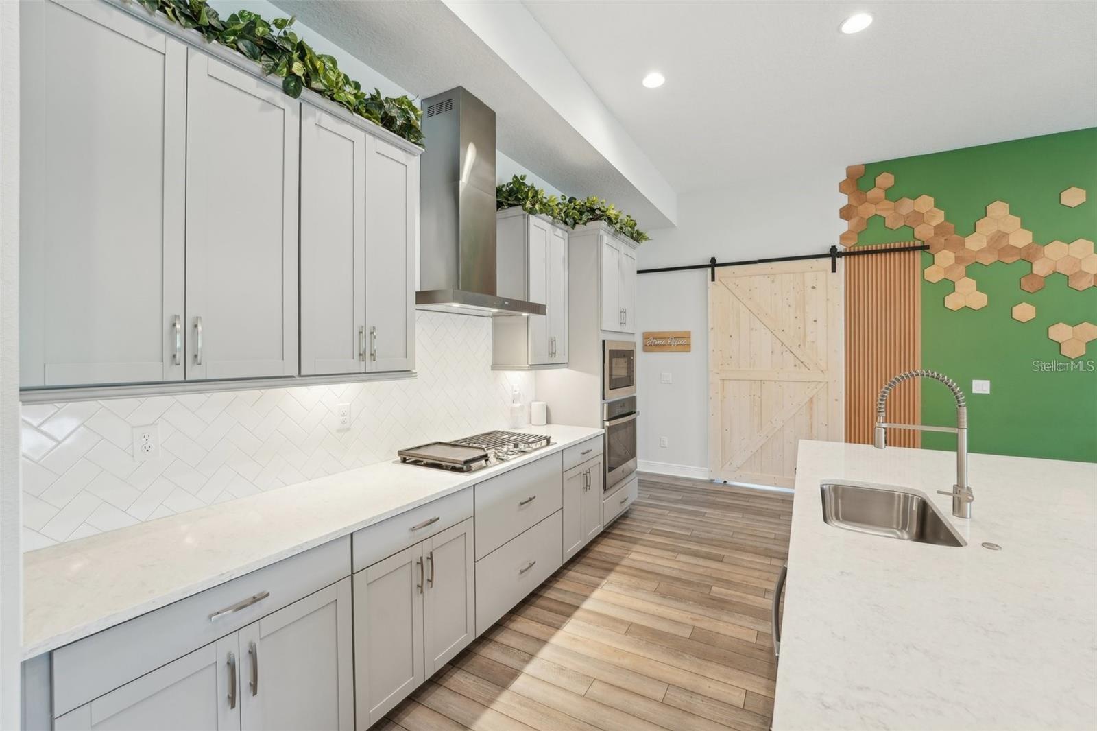 13098 WELLSPRING DR, LITHIA, FL, 33547