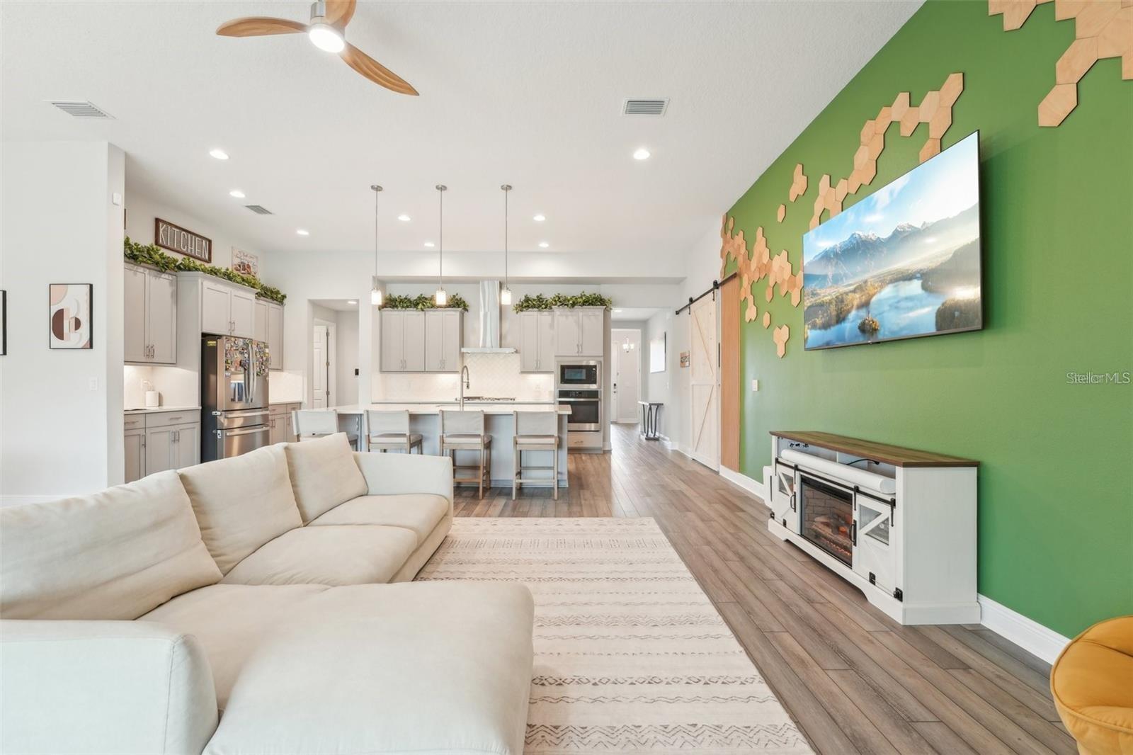 13098 WELLSPRING DR, LITHIA, FL, 33547