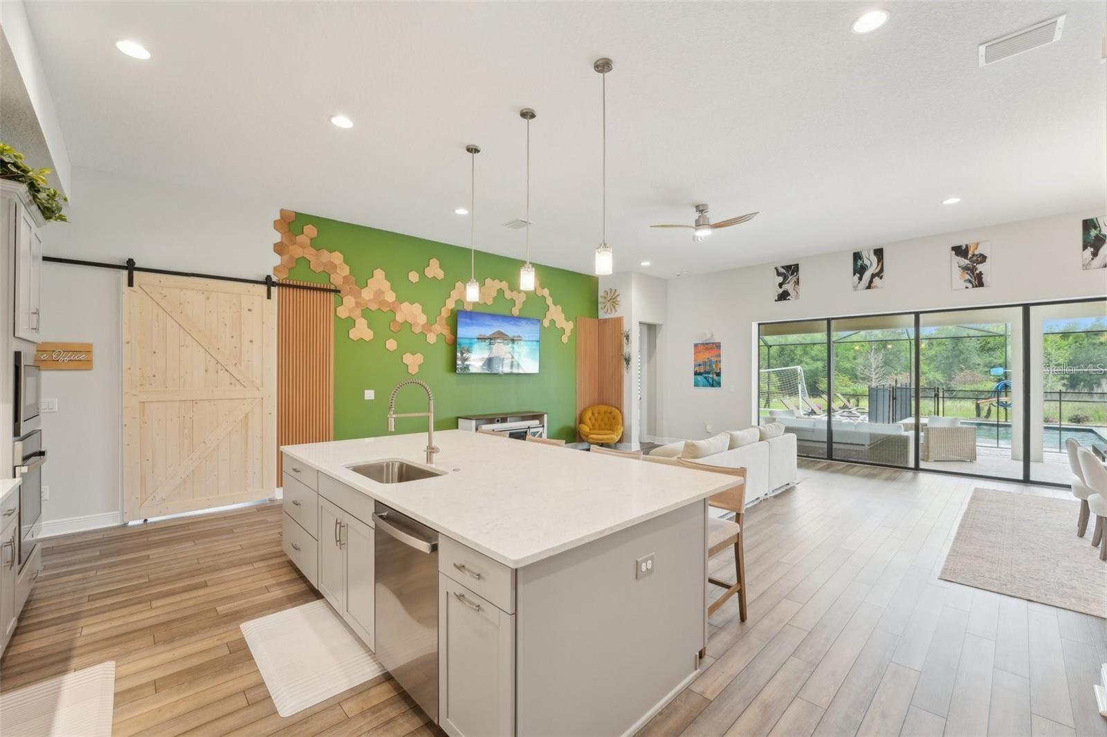 13098 WELLSPRING DR, LITHIA, FL, 33547