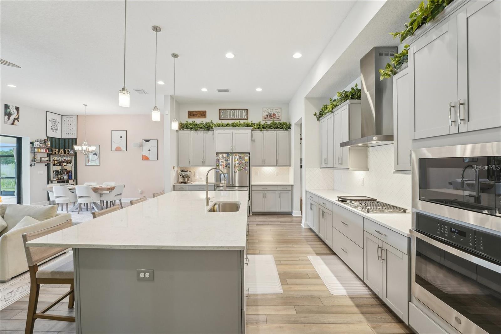 13098 WELLSPRING DR, LITHIA, FL, 33547