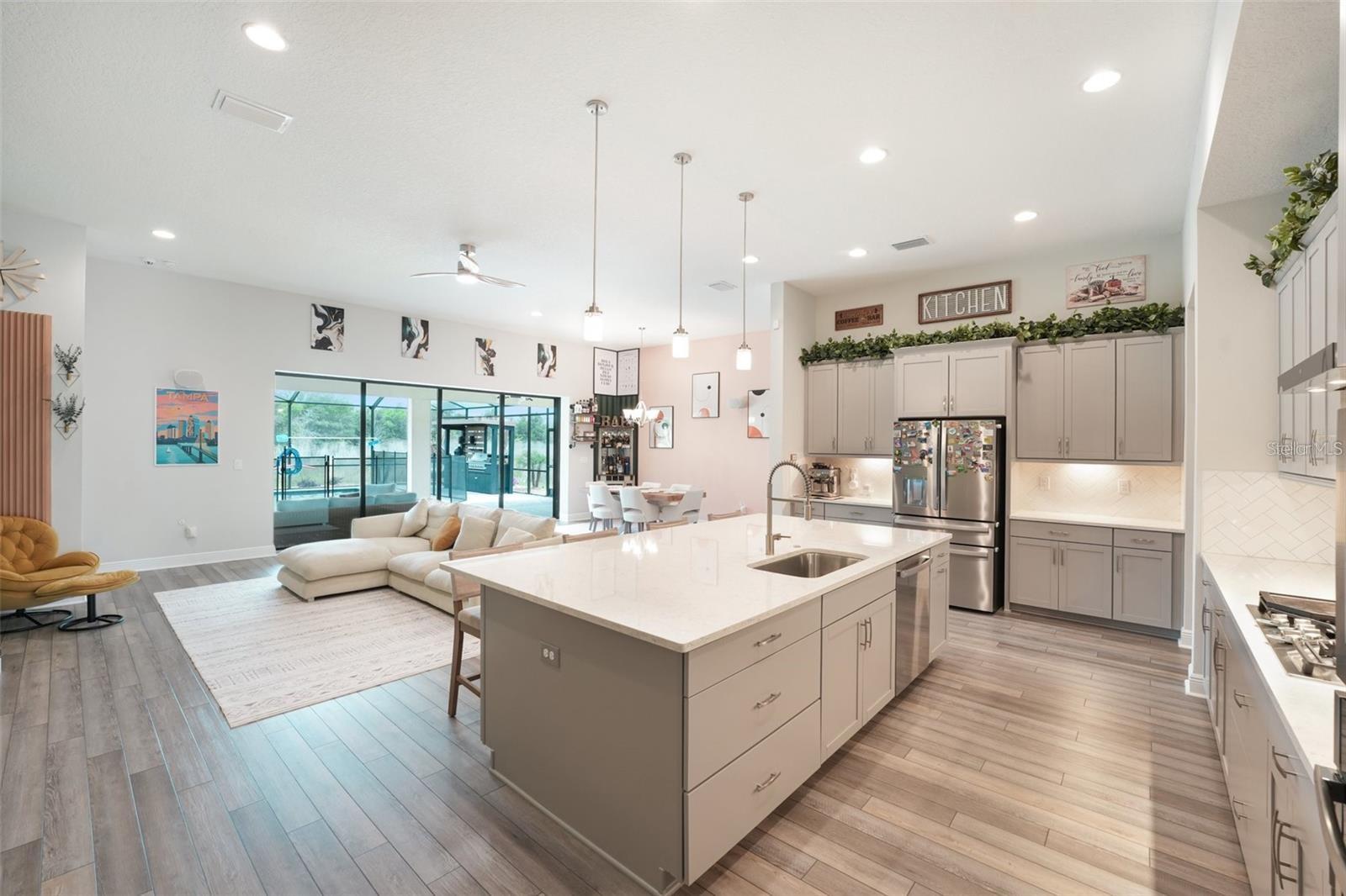 13098 WELLSPRING DR, LITHIA, FL, 33547