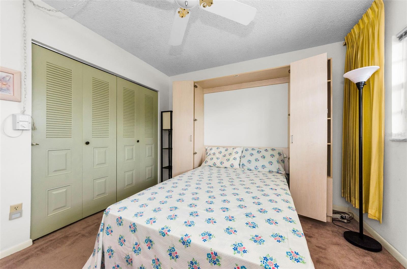 TB8424620 Property Photo