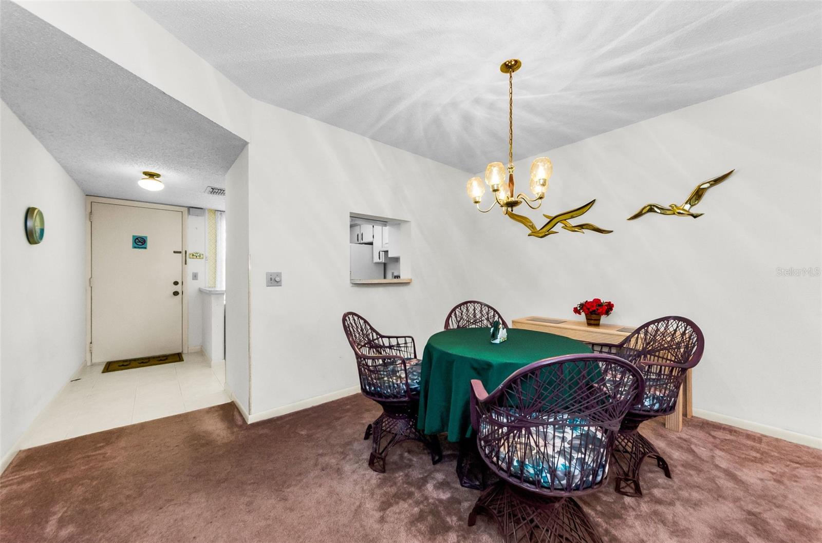 TB8424620 Property Photo